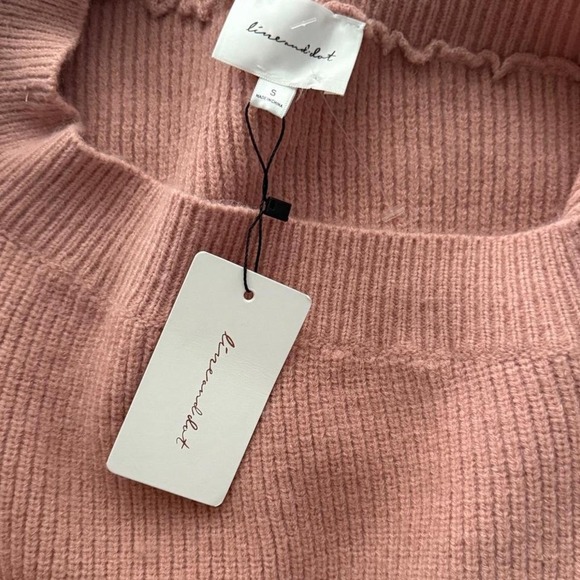 Line & Dot Sweater Dress - Women's Small Pink Knit Balloon Sleeve NWT - Picture 3 of 3